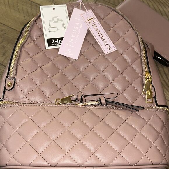 NWT Vegan 🌱 Quilted Backpack 🎒 & Wallet Set Adjustable straps Dusty Rose 🌹 - Picture 2 of 16
